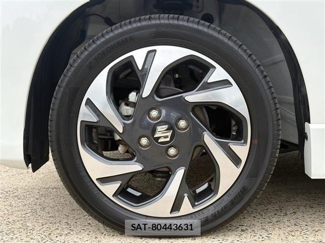 Suzuki SPACIA 2025-08 8415039-16