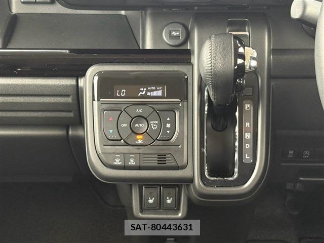 Suzuki SPACIA 2025-08 8415039-23