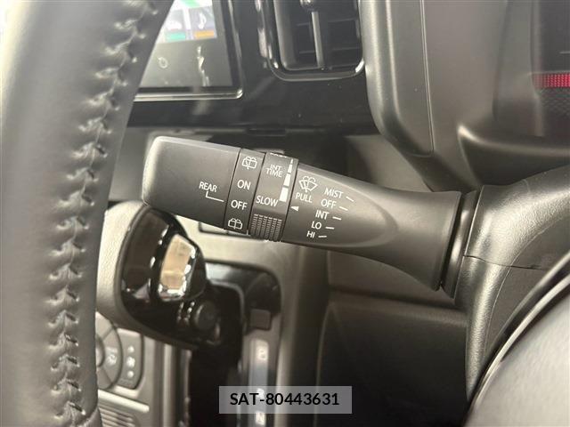 Suzuki SPACIA 2025-08 8415039-27