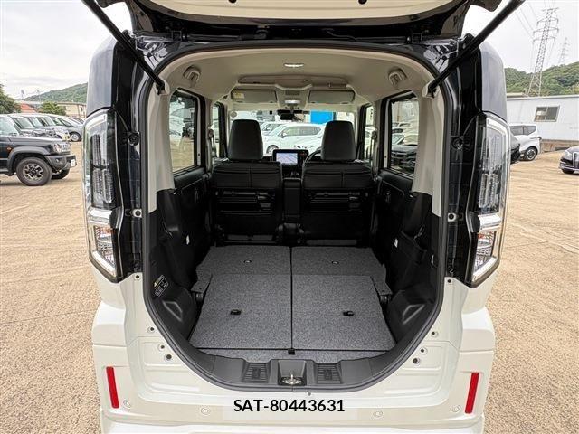 Suzuki SPACIA 2025-08 8415039-7
