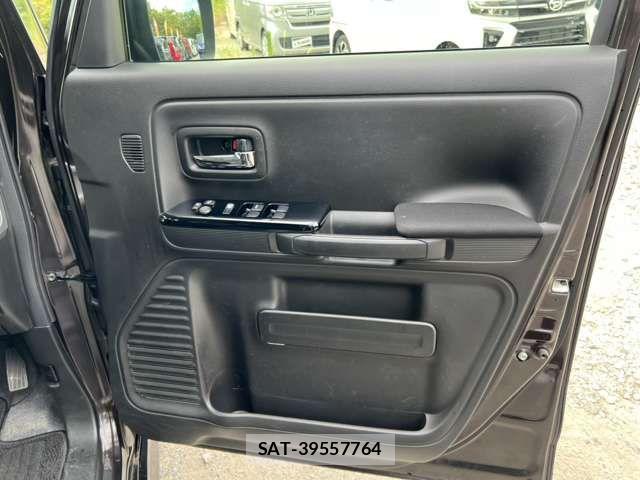 Suzuki SPACIA 2022-05 8415058-7