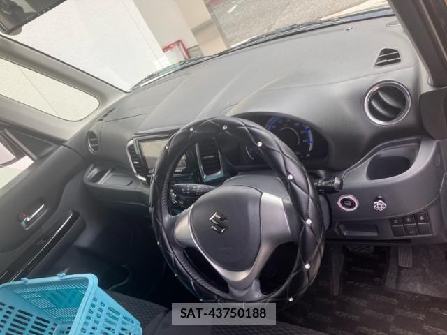 Suzuki SPACIA 2014-04 8415065-9
