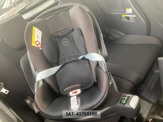 Suzuki SPACIA 2014-04 8415065-11