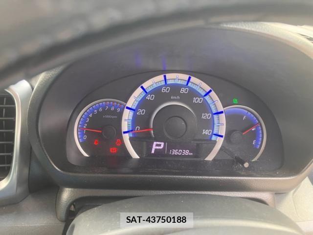Suzuki SPACIA 2014-04 8415065-15
