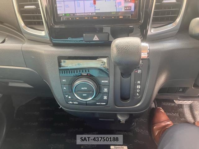 Suzuki SPACIA 2014-04 8415065-17