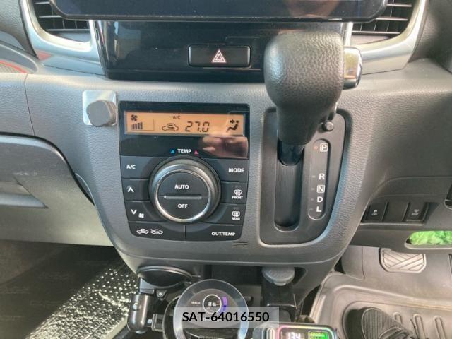 Suzuki SPACIA 2013-11 8415062-15