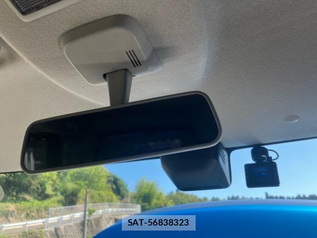 Suzuki SPACIA 2019-03 8415061-17