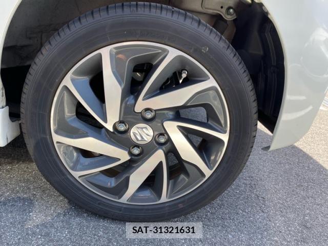 Suzuki SPACIA 2013-09 8415064-6