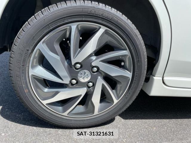 Suzuki SPACIA 2013-09 8415064-7
