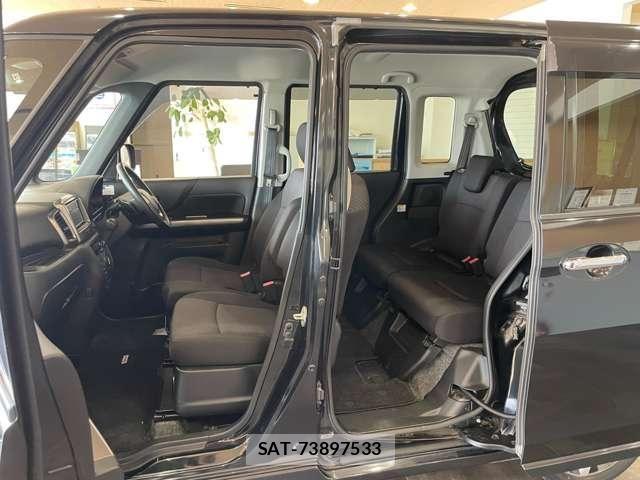 Suzuki SPACIA 2017-06 8415059-15