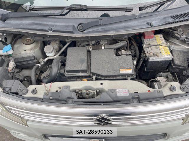 Suzuki SPACIA 2013-11 8438911-18