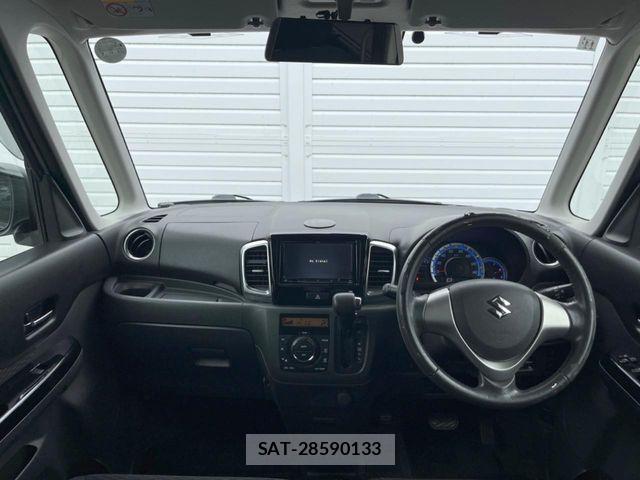 Suzuki SPACIA 2013-11 8438911-1