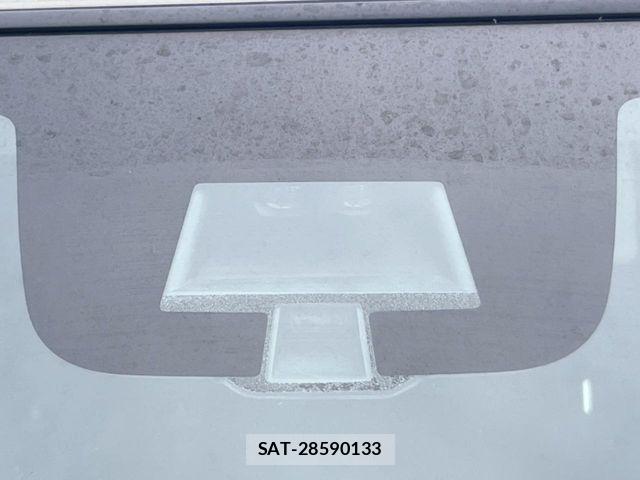 Suzuki SPACIA 2013-11 8438911-3