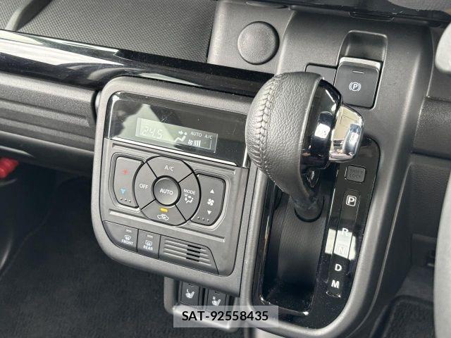 Suzuki SPACIA 2023-12 8438909-17