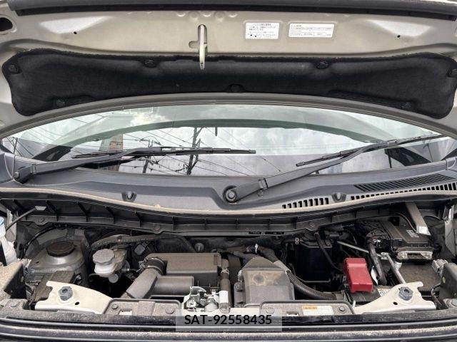Suzuki SPACIA 2023-12 8438909-26