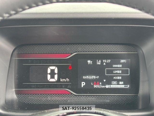 Suzuki SPACIA 2023-12 8438909-29