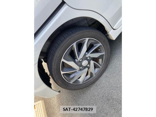 Suzuki SPACIA 2014-09 8438912-3