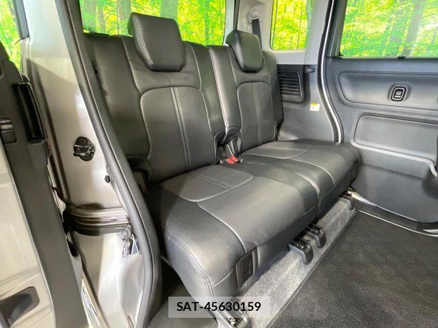 Suzuki SPACIA 2021-06 8438910-9