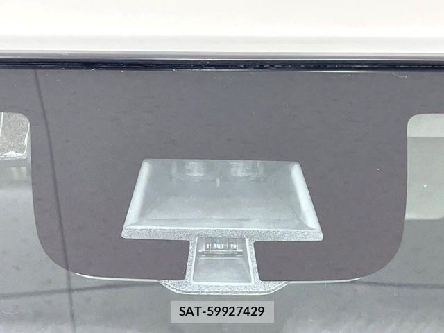Suzuki SPACIA 2014-12 8458492-4