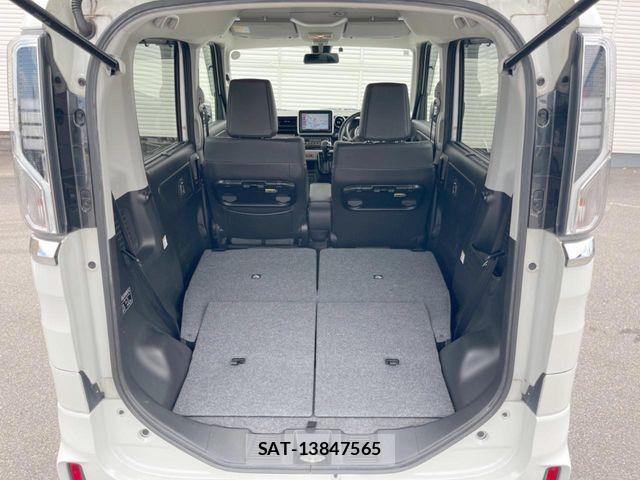 Suzuki SPACIA 2018-12 8458490-9