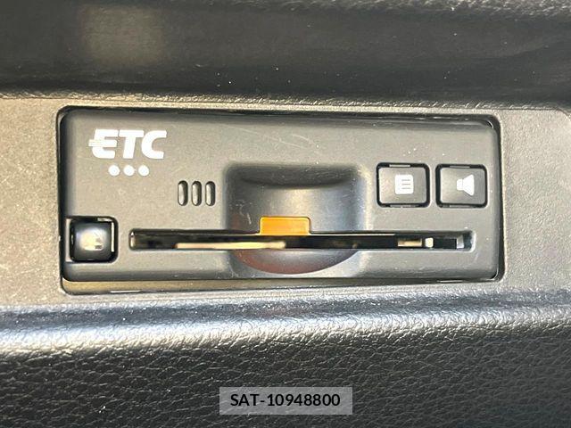 Suzuki SPACIA 2020-02 8458485-4