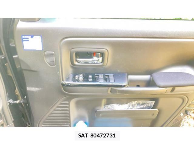 Suzuki SPACIA 2021-12 8458482-7