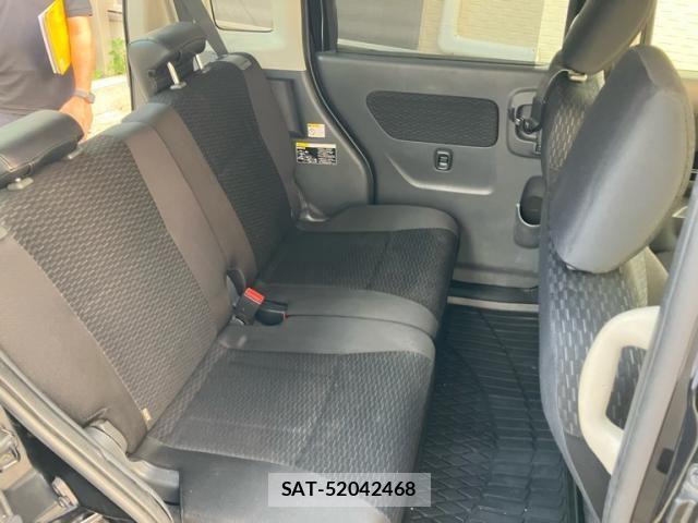 Suzuki SPACIA 2014-02 8527448-11