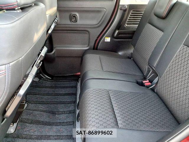 Suzuki SPACIA 2018-09 8563604-13