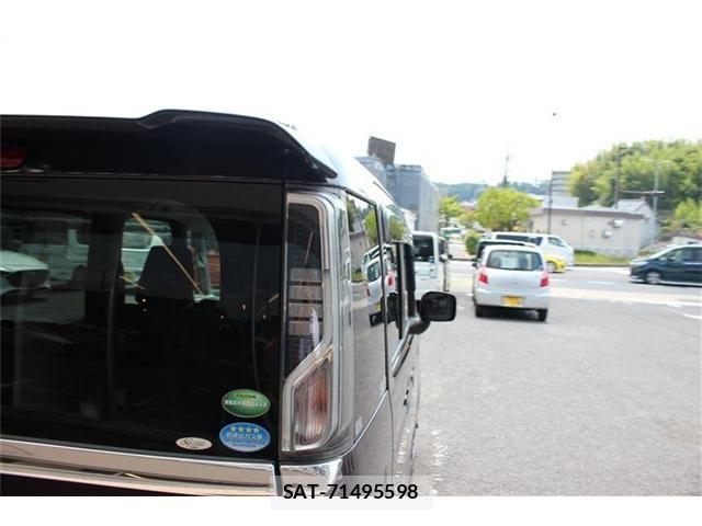 Suzuki SPACIA 2017-12 8563607-11