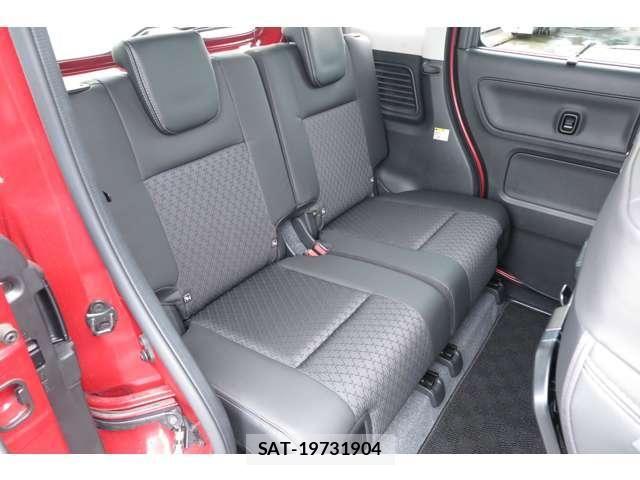 Suzuki SPACIA 2022-10 8563602-12