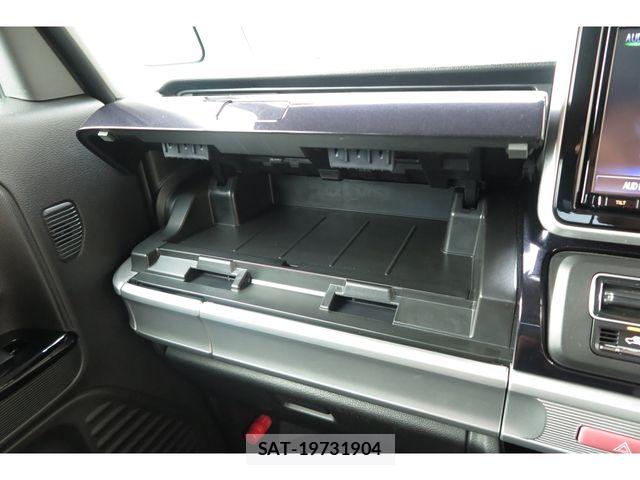Suzuki SPACIA 2022-10 8563602-23