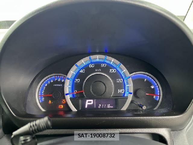 Suzuki SPACIA 2015-05 8563603-13