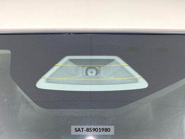Suzuki SPACIA 2025-08 8563596-4