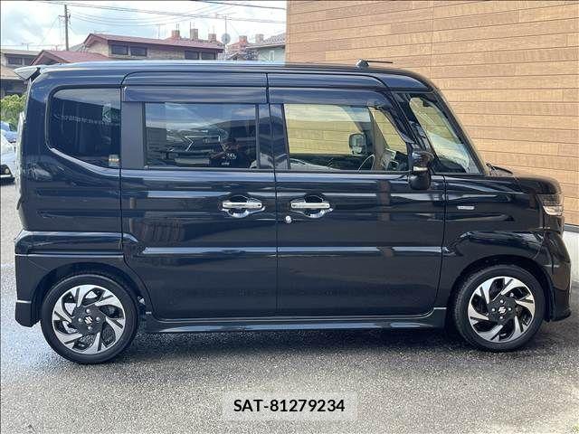 Suzuki SPACIA 2024-09 8563599-4