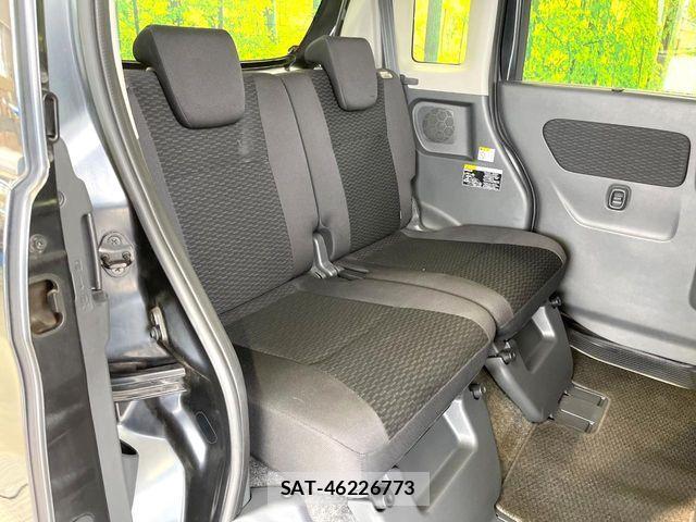 Suzuki SPACIA 2013-11 8563605-8