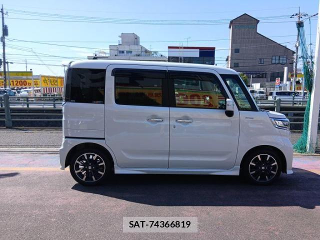 Suzuki SPACIA 2018-07 8629002-10