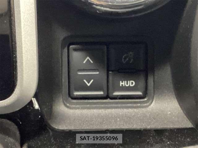 Suzuki SPACIA 2018-06 8629005-4