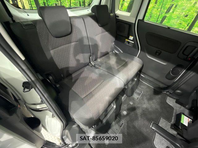 Suzuki SPACIA 2017-09 8629027-9