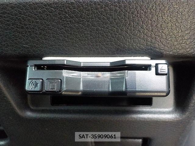 Suzuki SPACIA 2021-08 8629009-11