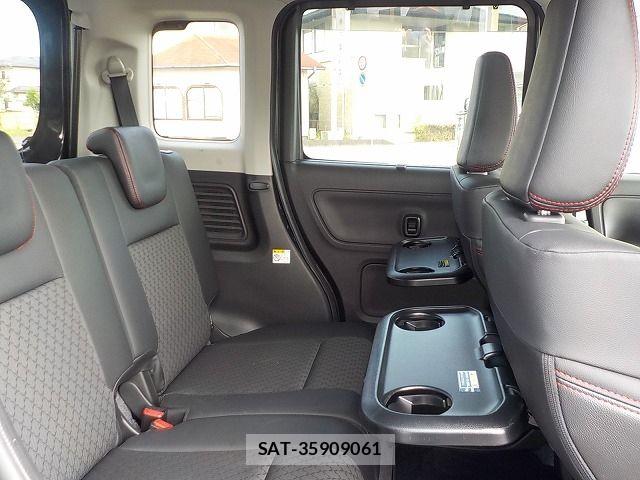 Suzuki SPACIA 2021-08 8629009-14