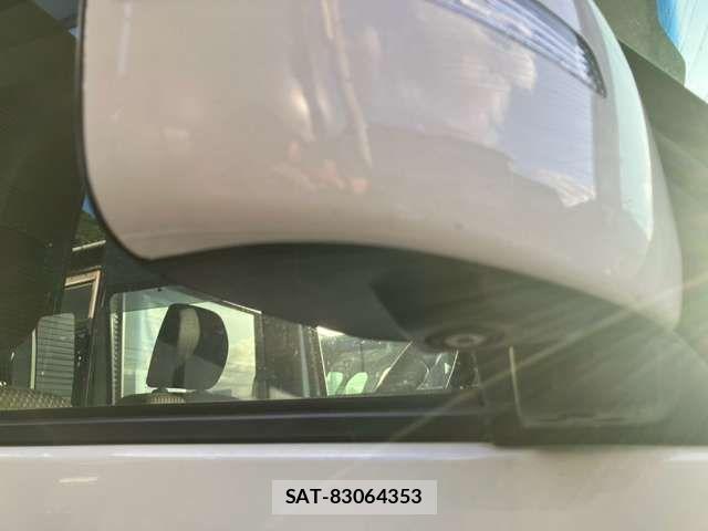 Suzuki SPACIA 2017-02 8629014-7