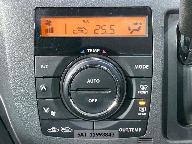 Suzuki SPACIA 2013-11 8629028-6