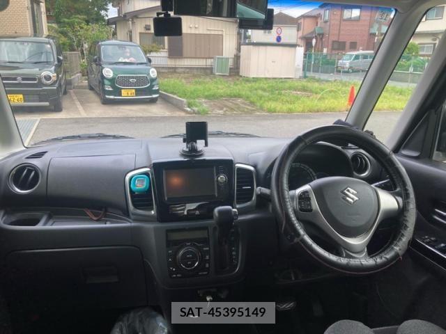 Suzuki SPACIA 2013-12 8629031-13