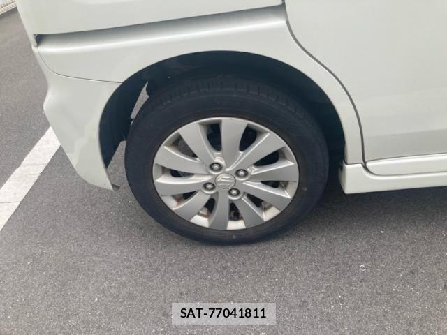 Suzuki SPACIA 2013-09 8661702-16