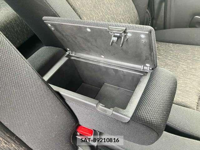 Suzuki SPACIA 2018-01 8661690-27