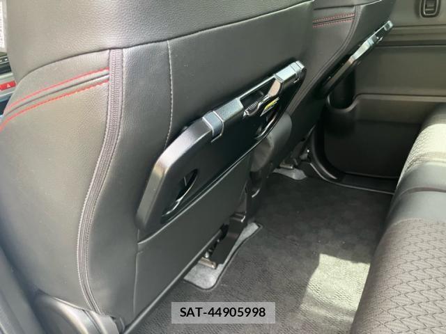 Suzuki SPACIA 2021-09 8661684-13