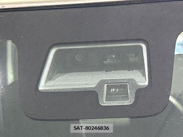 Suzuki SPACIA 2019-03 8666938-4
