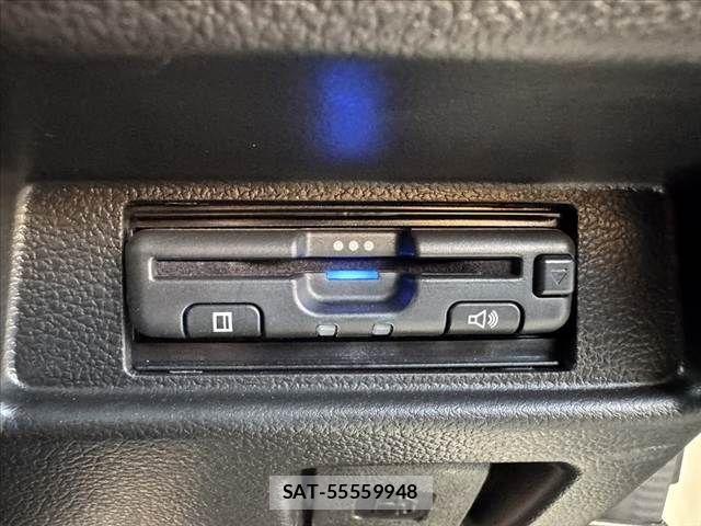 Suzuki SPACIA 2025-04 8666934-25