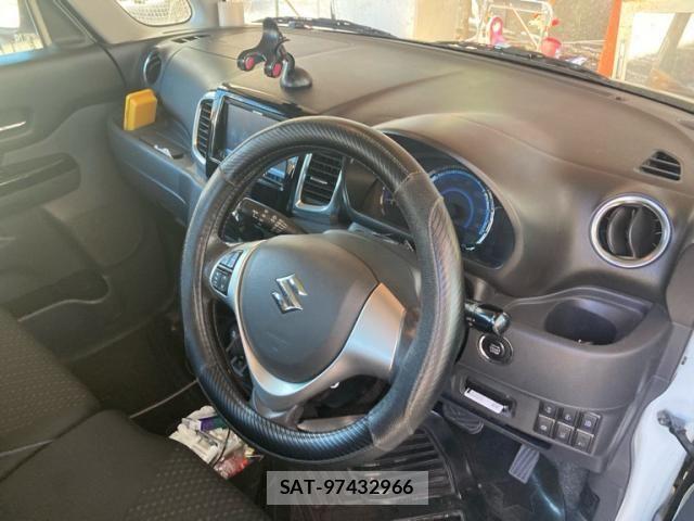 Suzuki SPACIA 2015-09 8666939-8