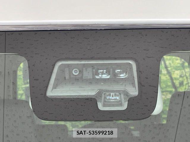 Suzuki SPACIA 2018-01 8661688-4